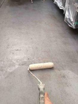 変換 ~ 日高市 屋根・外壁塗装 ベランダ下・中塗り (2).jpg