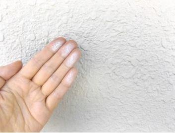 所沢市　チョーキング　白亜化　外壁　劣化　原因