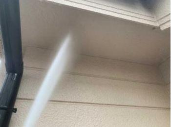 狭山市　屋根　外壁　リフォーム　下地処理の重要性　高圧洗浄.JPG