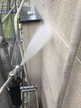 所沢市和ケ原　屋根外壁塗装　高圧洗浄作業 (1).jpg