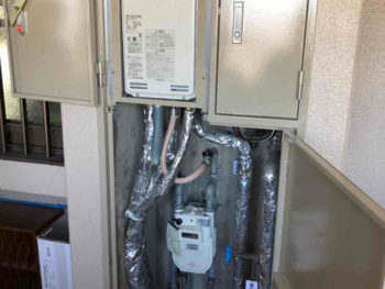 古くなったマンションの給湯器の取り換え交換工事　入間市