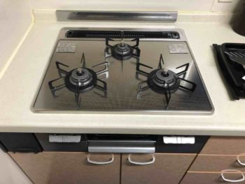 レンジフードと一緒にガスコンロの交換工事　所沢市