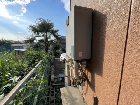 所沢市｜10年以上経過した給湯器を省エネ給湯器に交換　施工事例アップしました！