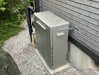 所沢市｜経年劣化した給湯器、レンジフードの交換工事をおこないました