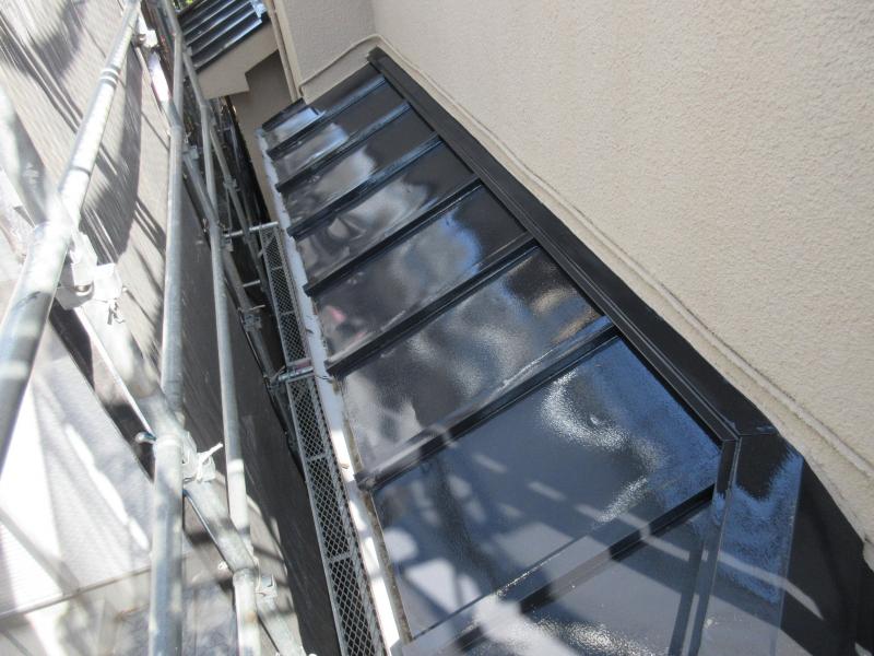 狭山市　屋根カバー、下屋根塗装工事　施工後 (9).JPG