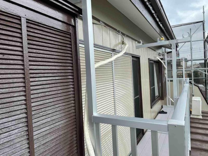 飯能市　下屋根・外壁塗装、ベランダ設置工事　施工後 (1).jpg